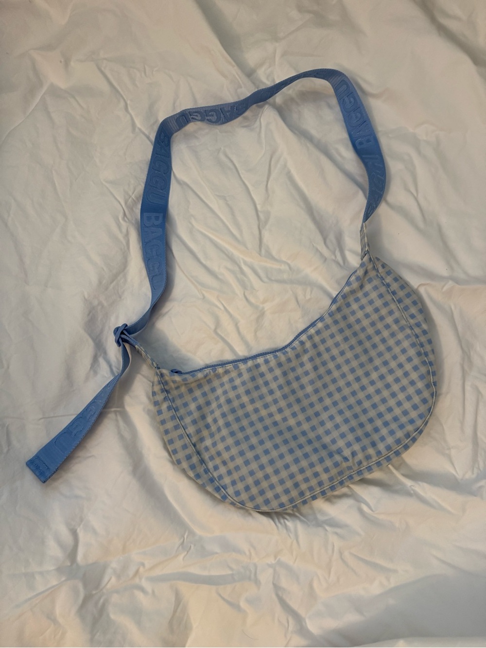 NWT Baggu Medium Crescent Bag - Light Blue Gingham - Picture 3 of 7